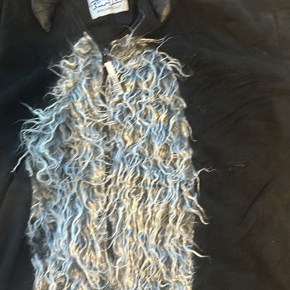 Men’s spider onesie - Picture 3 of 4